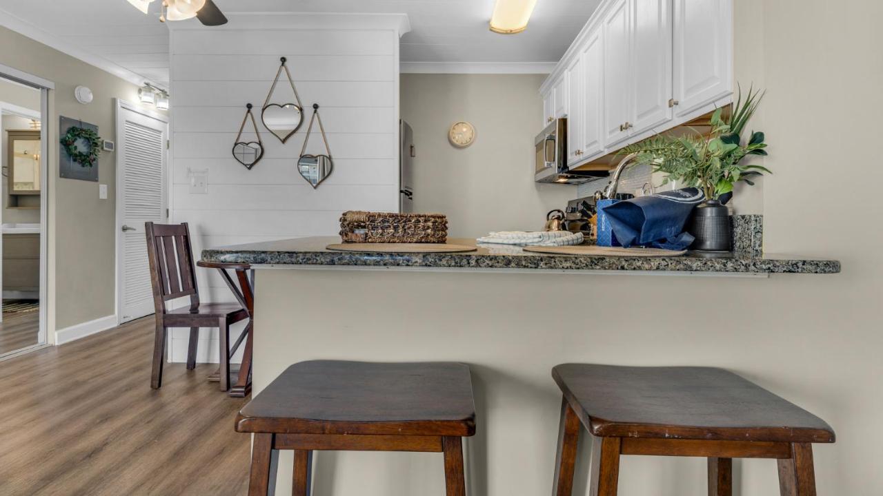 Sandpiper Cove 8120